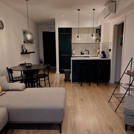 Dawn & Dusk - Modern Two Bedroom Apartment With Mountain Views Čilipi 外观 照片