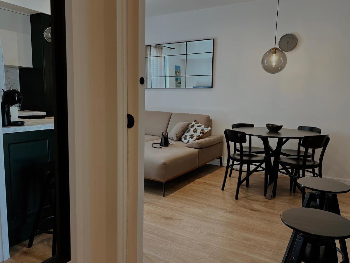 Dawn & Dusk - Modern Two Bedroom Apartment With Mountain Views Čilipi 外观 照片