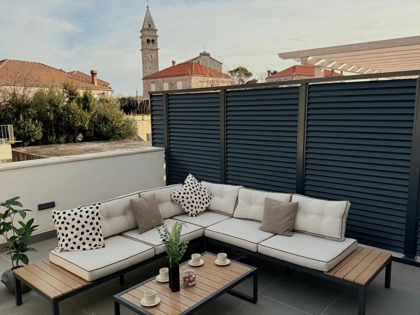 Dawn & Dusk - Modern Two Bedroom Apartment With Mountain Views Čilipi 外观 照片